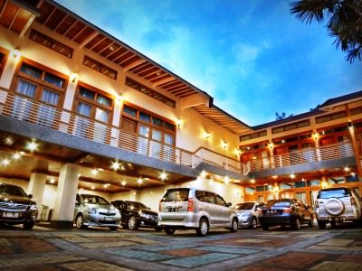 Oyo 1210 2* Bandung