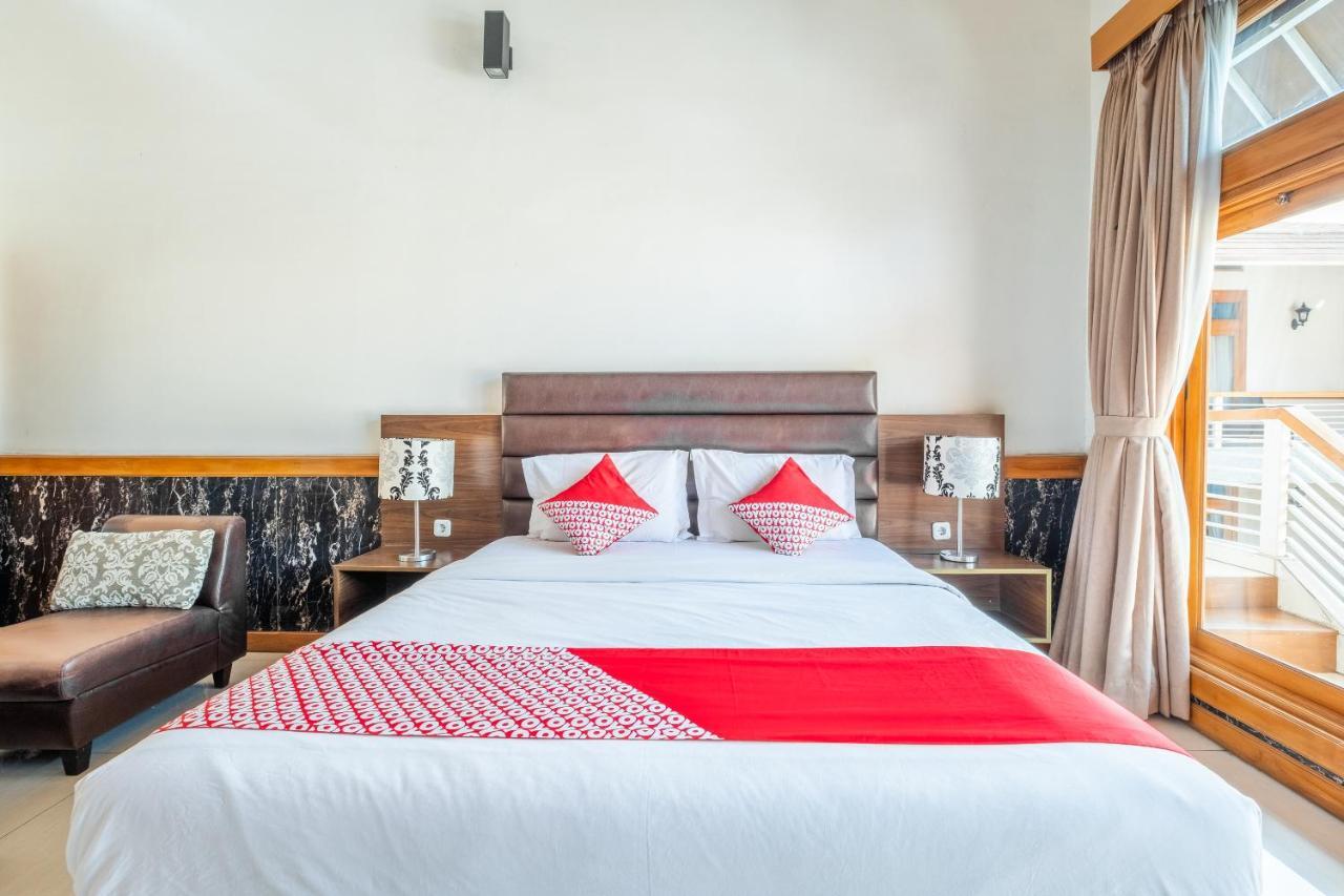 Oyo 1210 Hotel