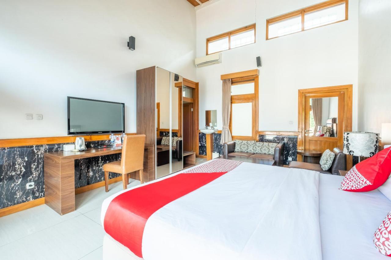 Oyo 1210 Hotel